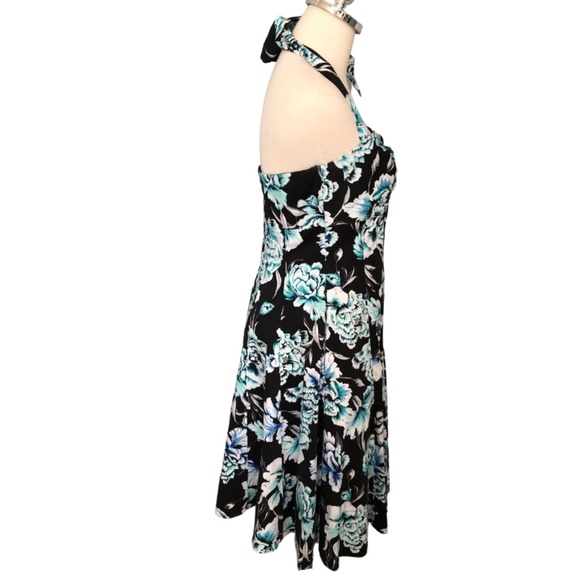 ❤️SOLD❤️HALTER DRESS BLACK, BLUES, TEALS FLOWER PRINT WITH SIDE SEAM POCKETS - Picture 4 of 14